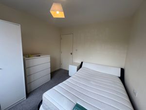 Photo 27- click for photo gallery